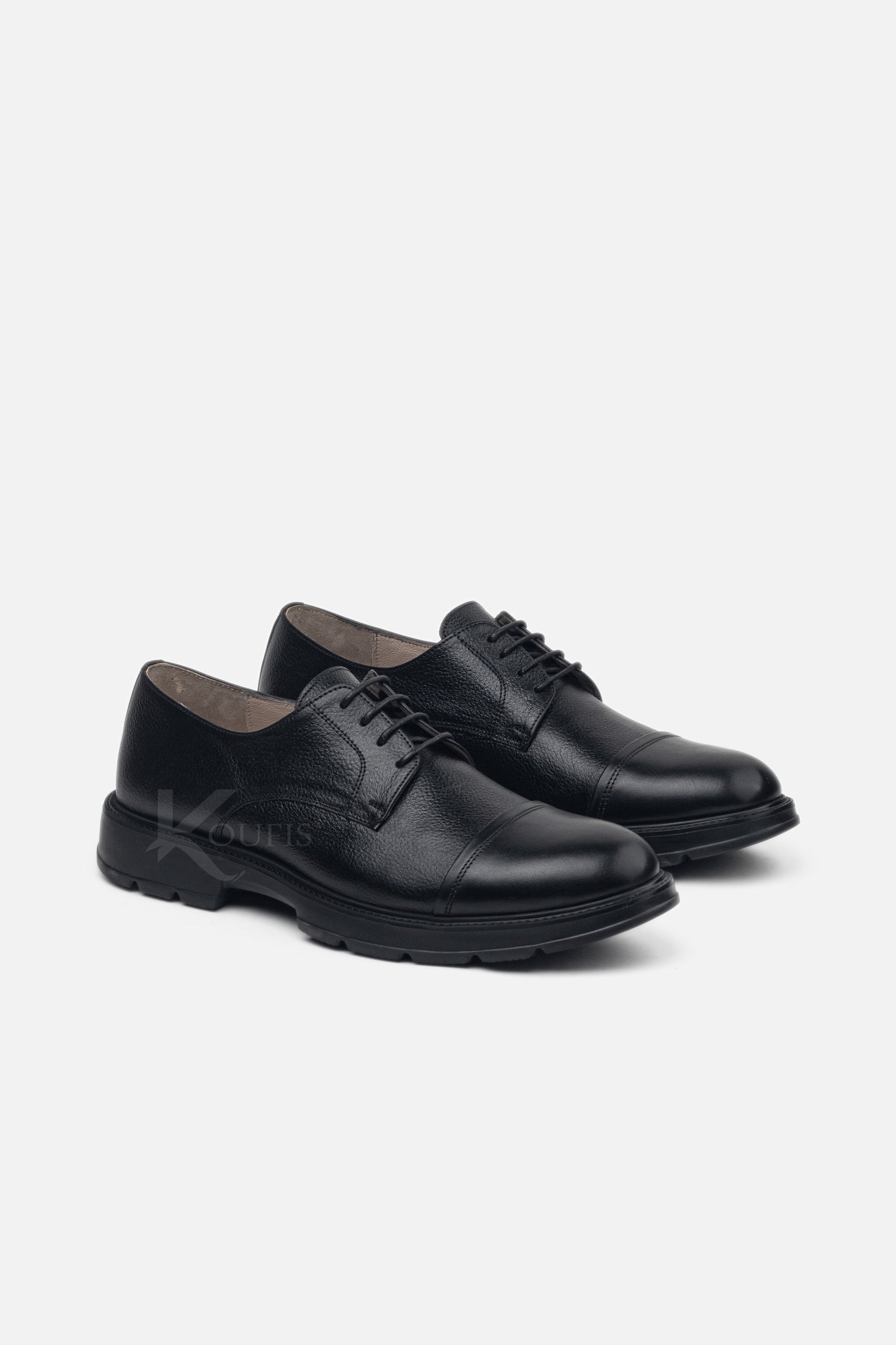 K829 Chaussure en Cuir