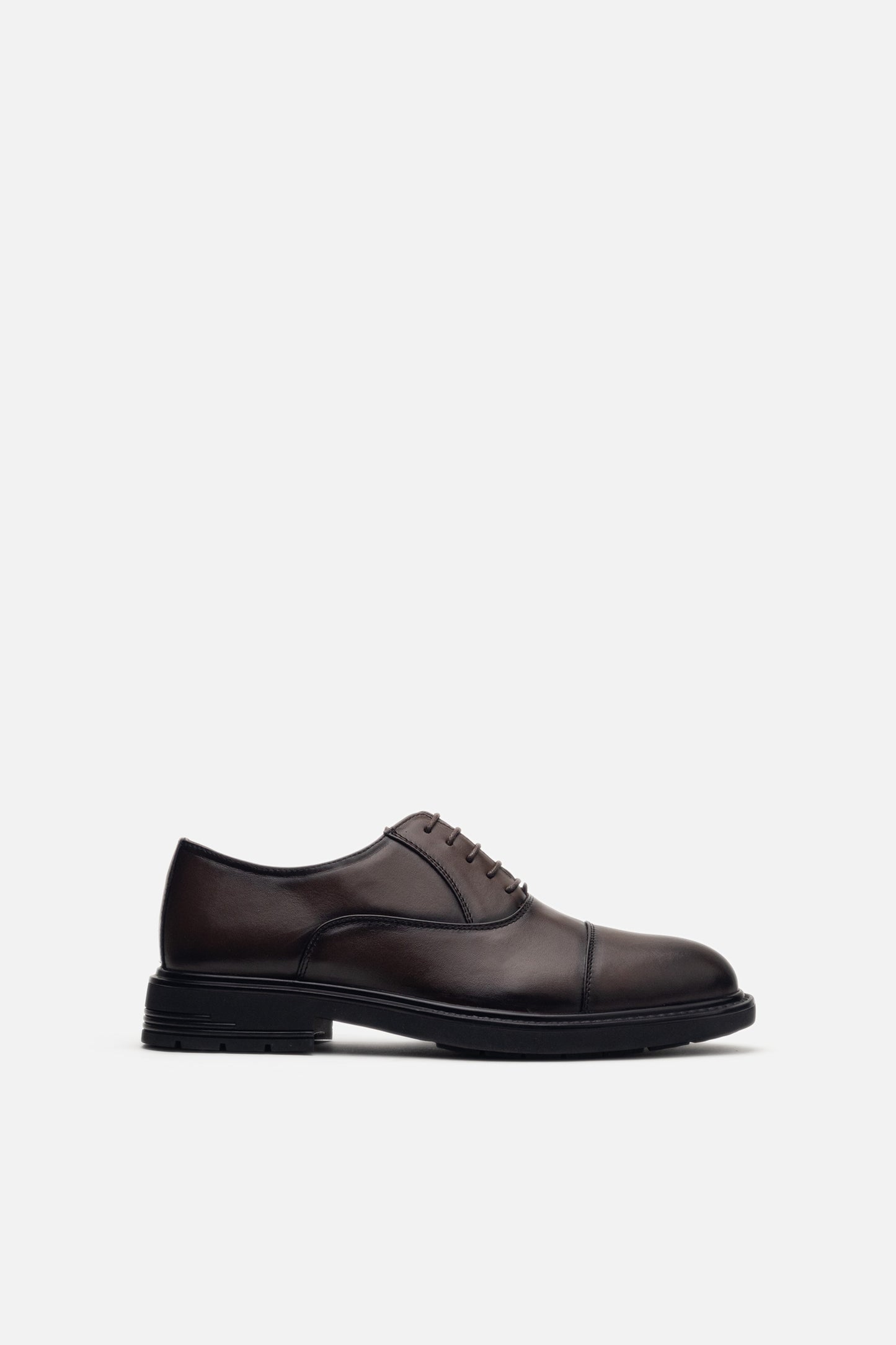 K409 NV Chaussure en Cuir