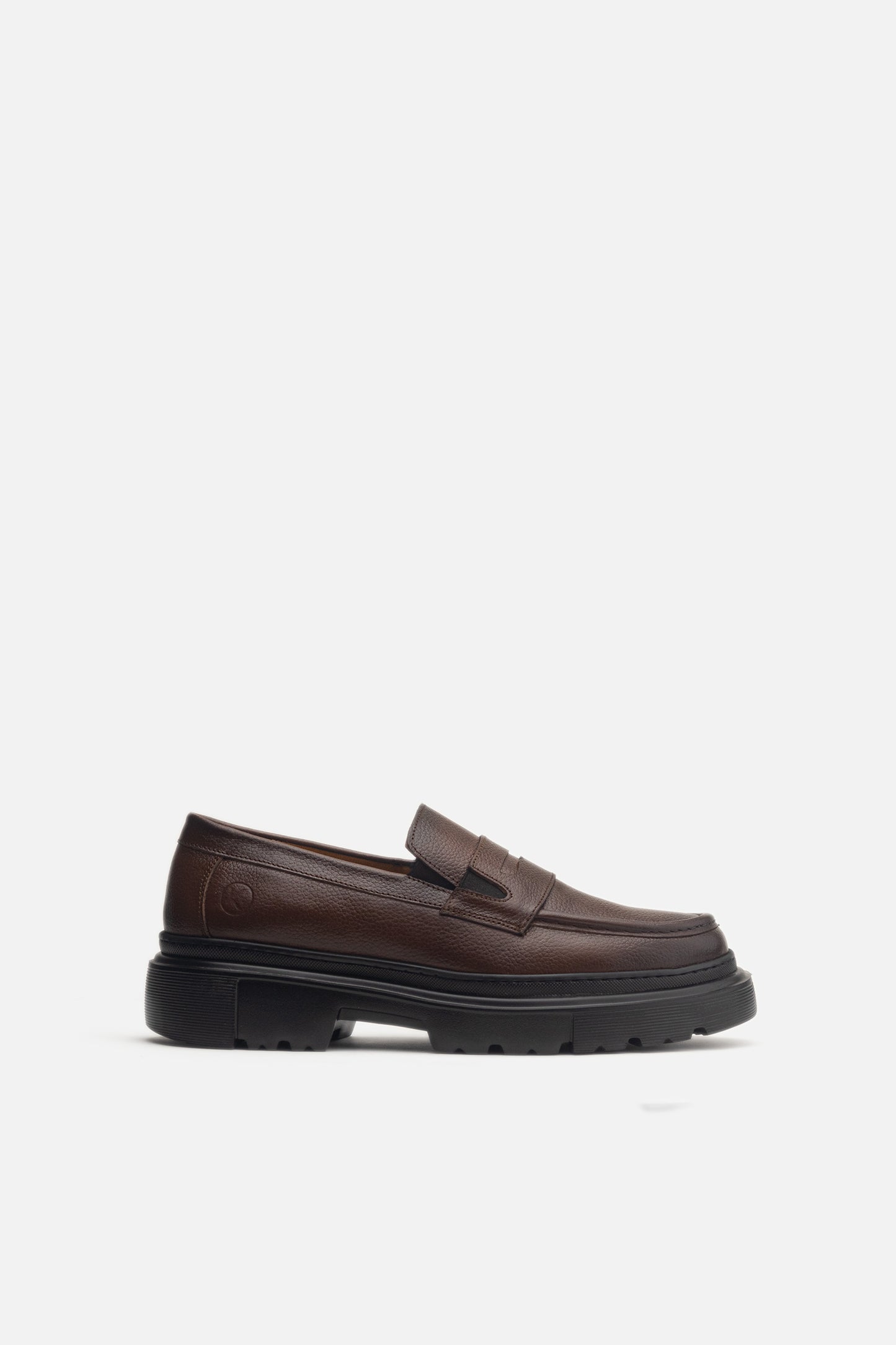 K127 NV Chaussure en Cuir