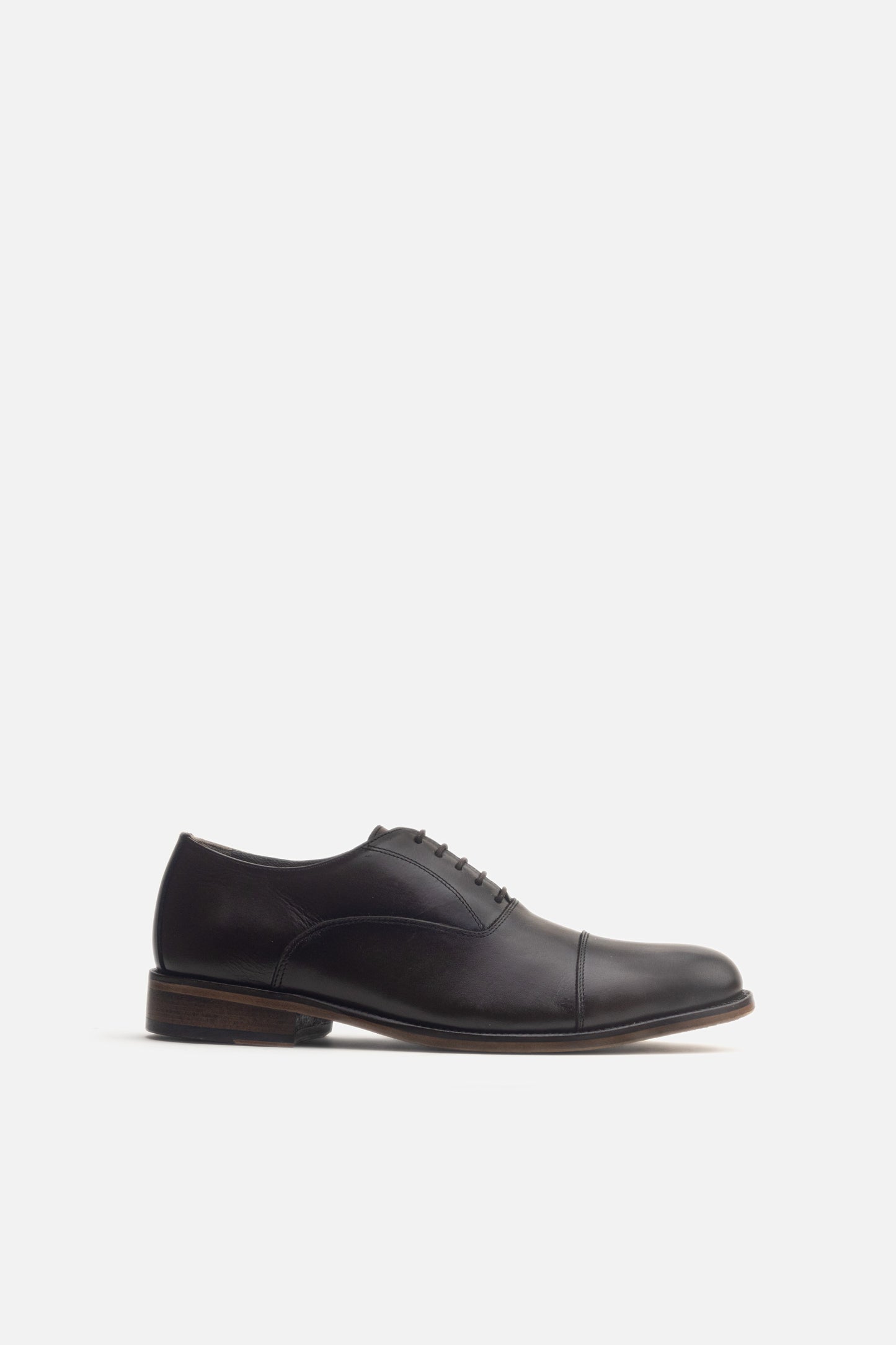 K414 Chaussure en Cuir