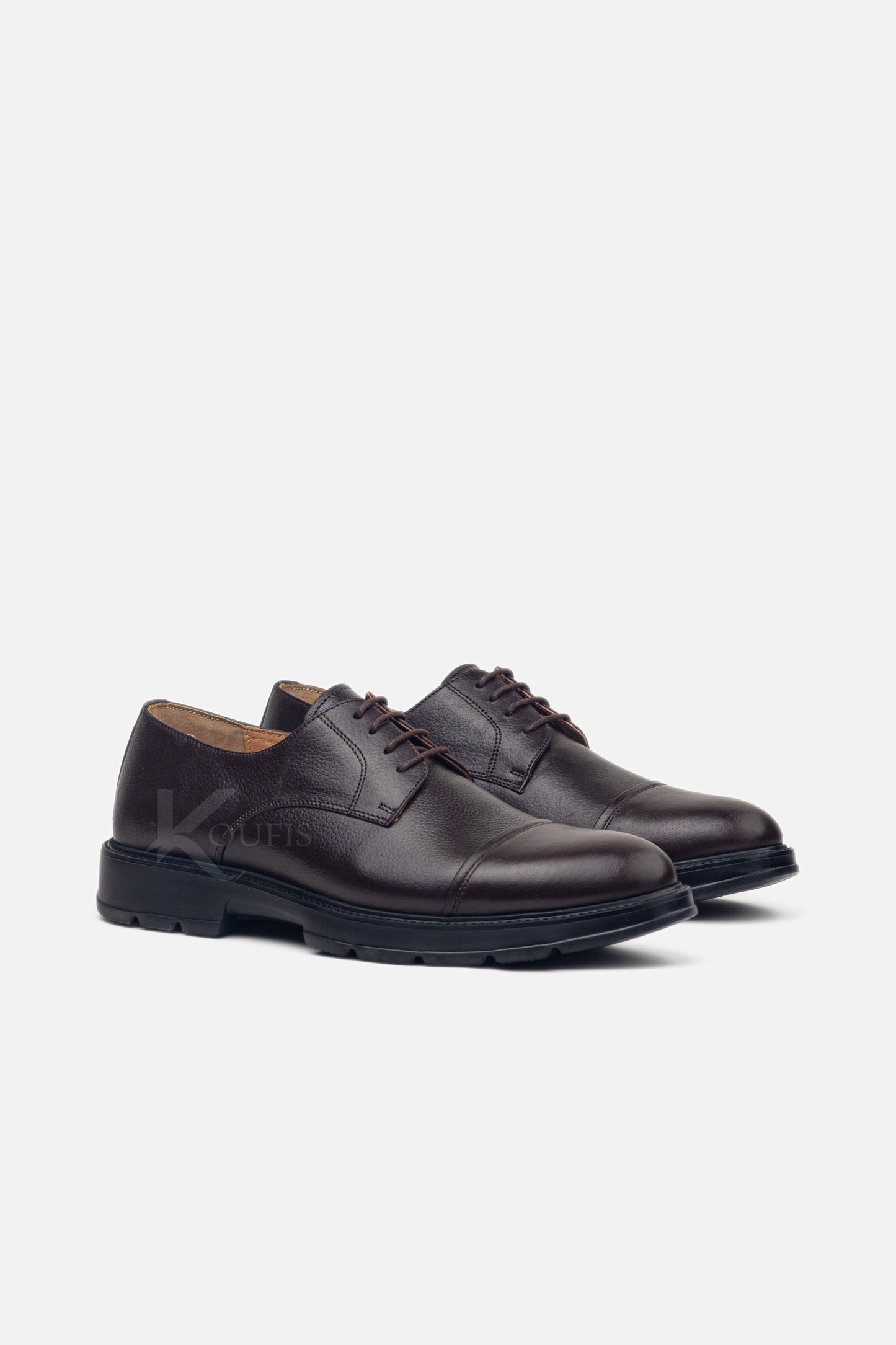 K829 Chaussure en Cuir