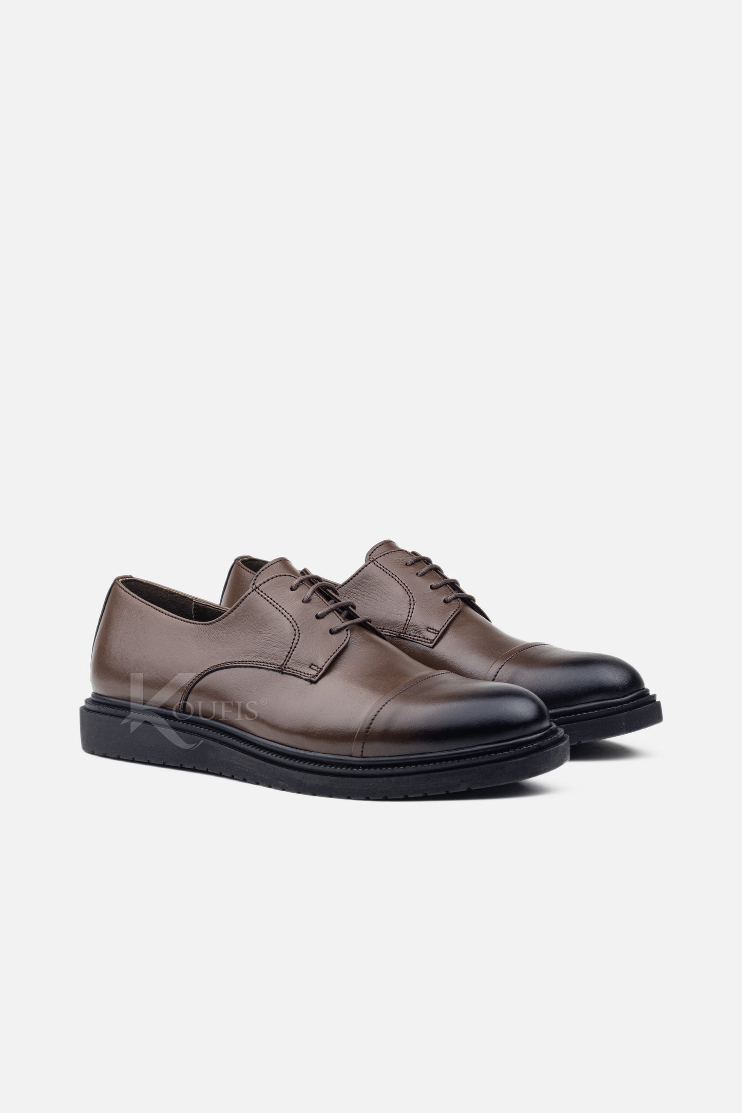 K113 Chaussure en Cuir