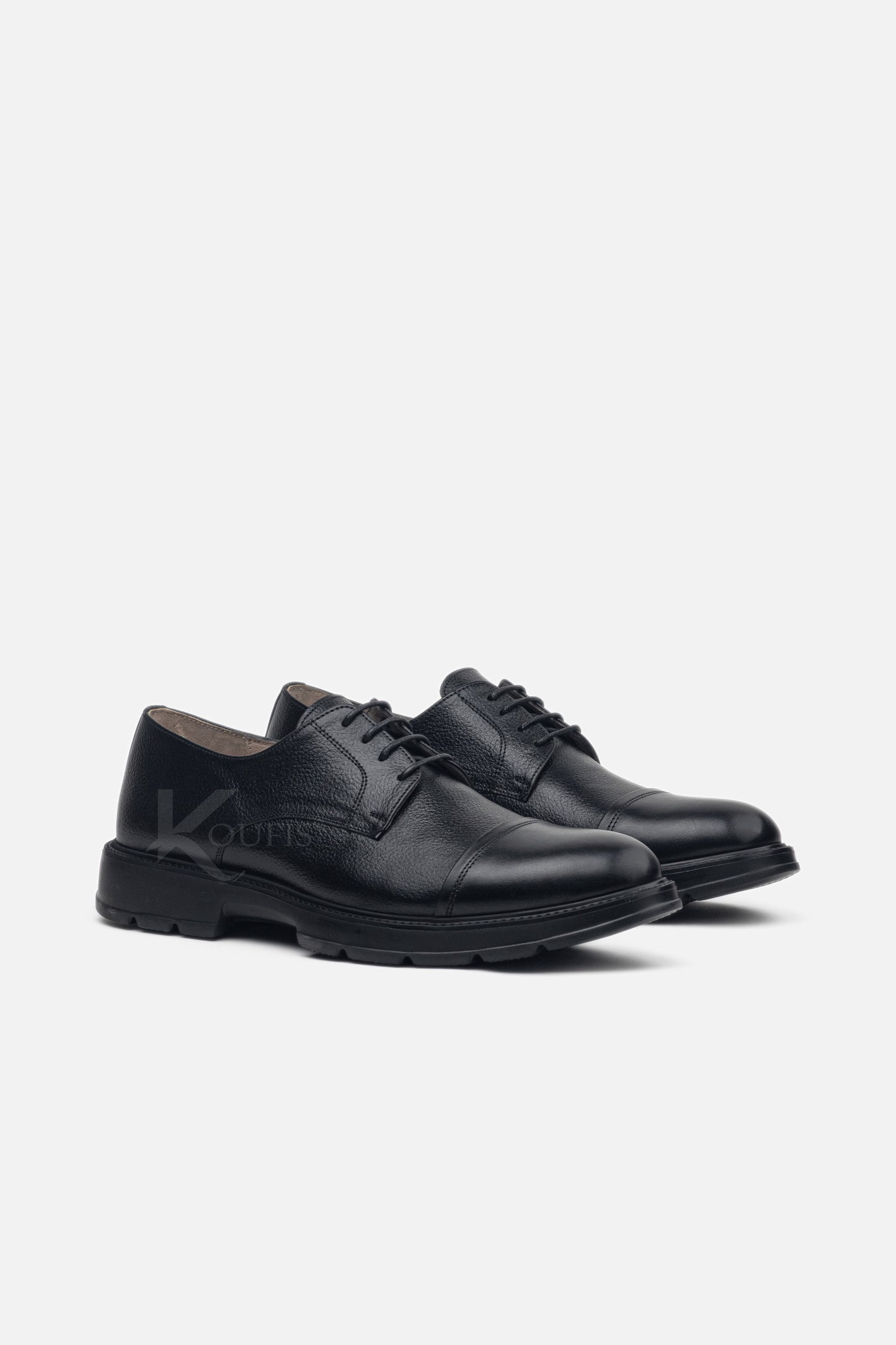 K829 Chaussure en Cuir