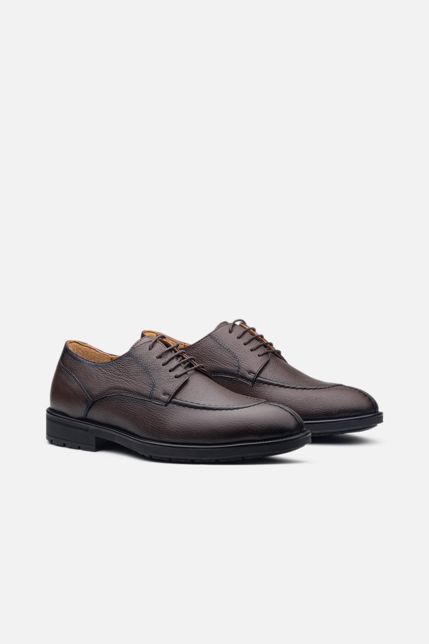 K410 Chaussure en Cuir