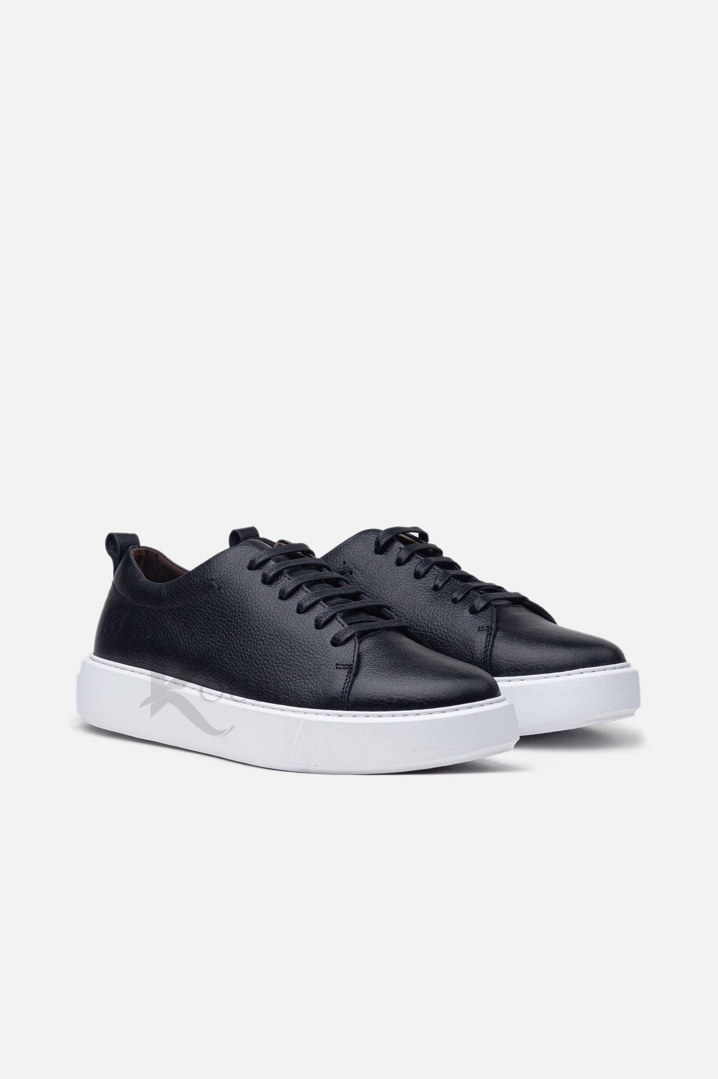 K23 Nv Basket en Cuir