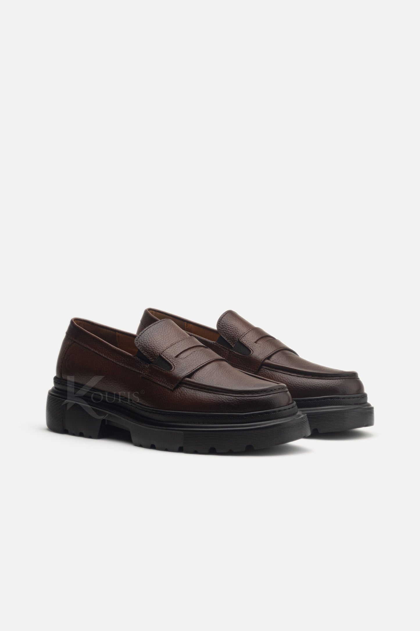 K127 NV Chaussure en Cuir