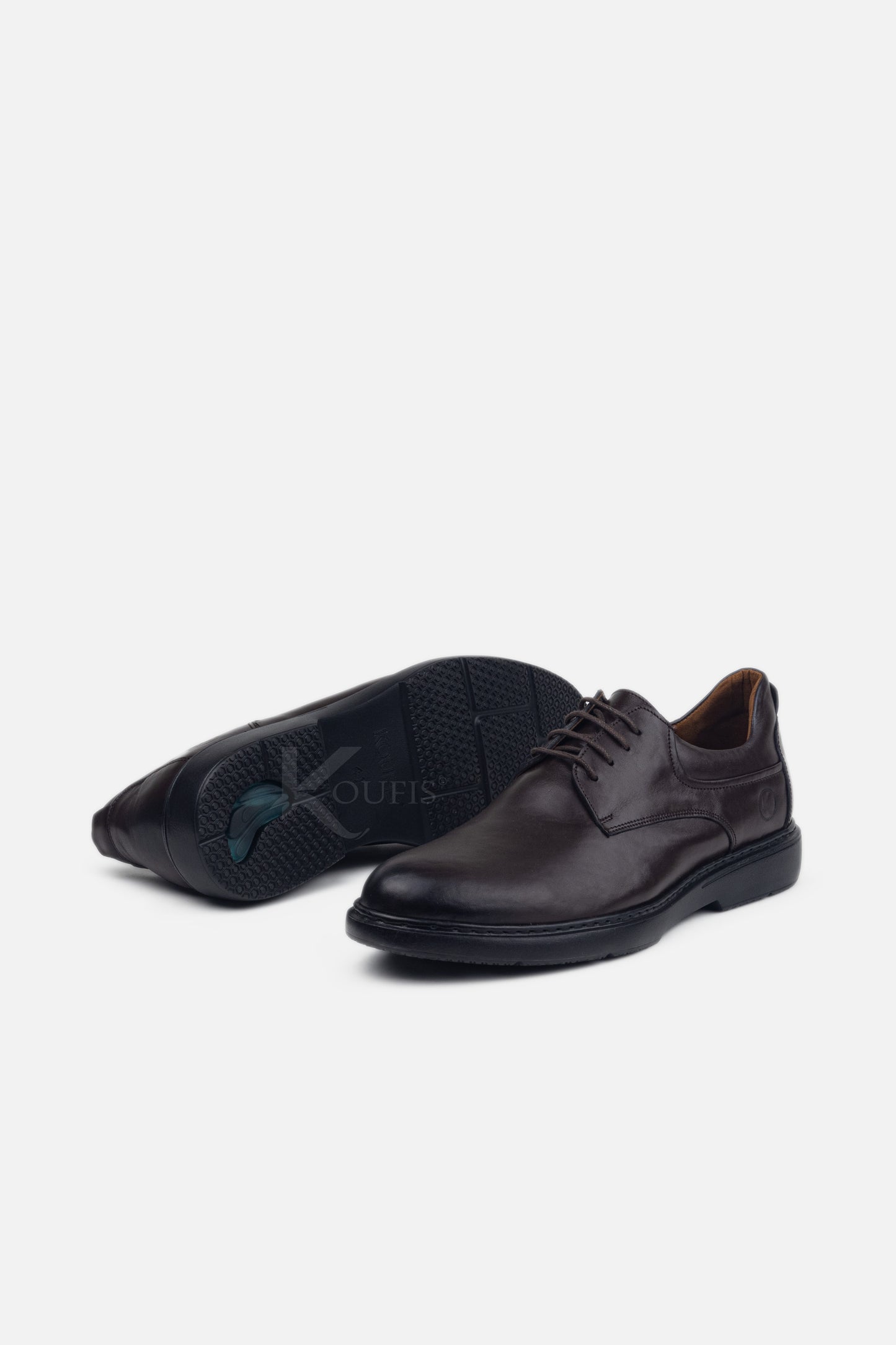 K115 Chaussure en Cuir