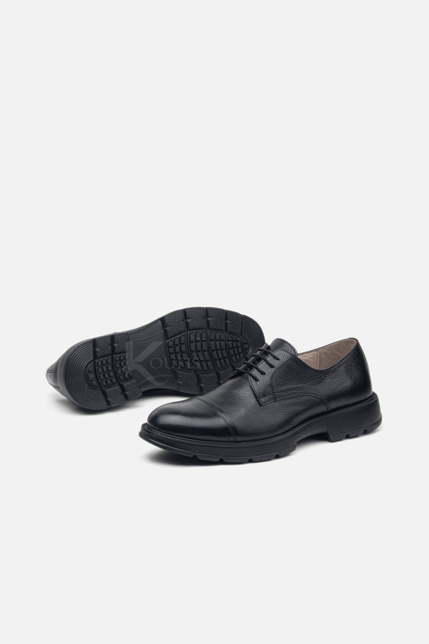 K829 Chaussure en Cuir