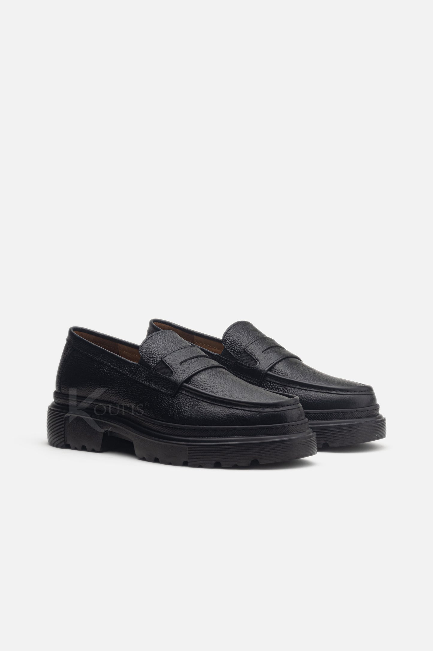 K127 NV Chaussure en Cuir