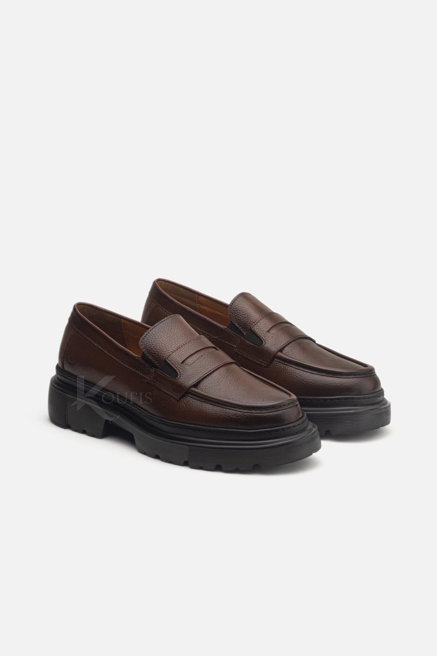 K127 NV Chaussure en Cuir