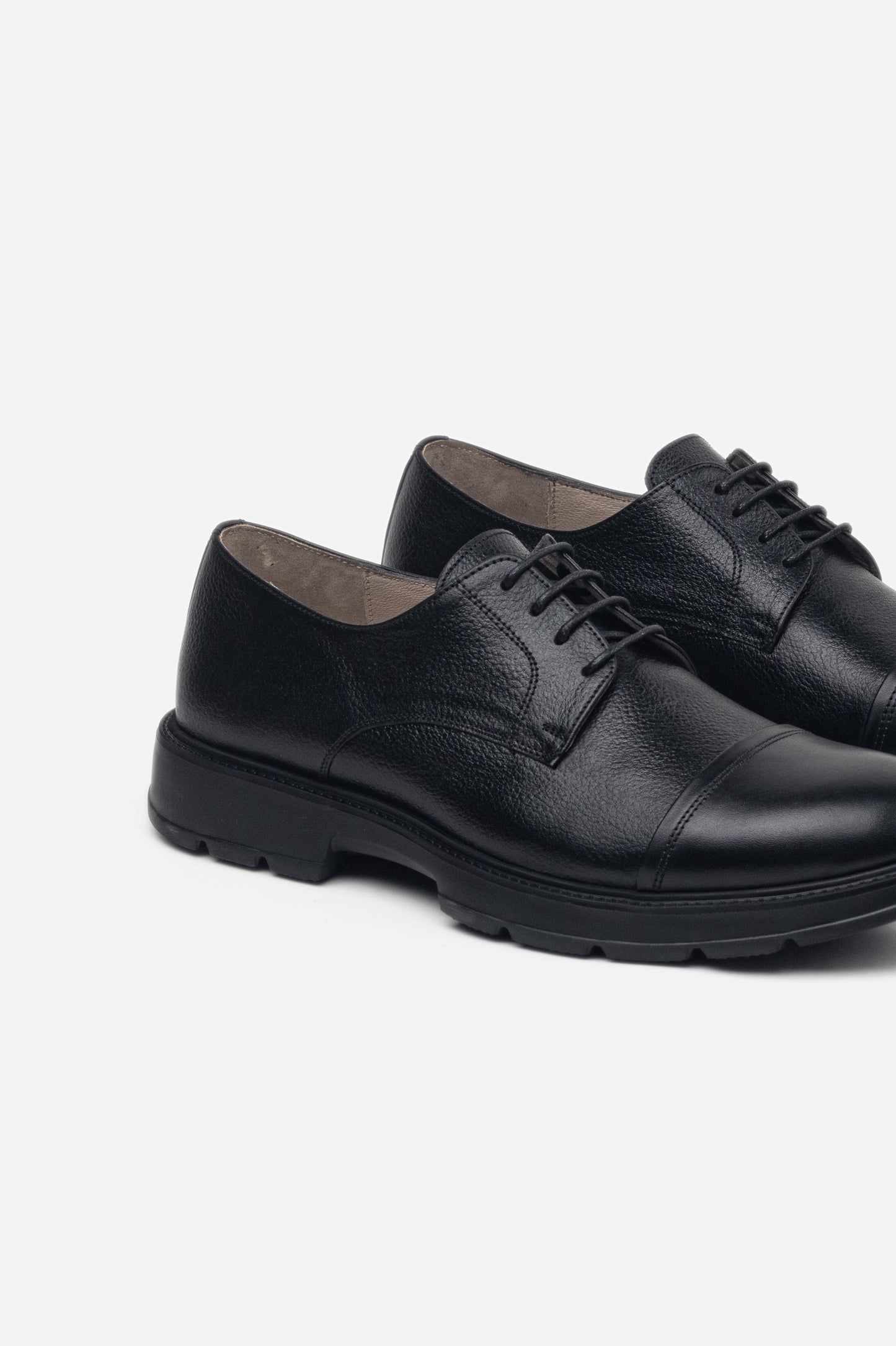 K829 Chaussure en Cuir