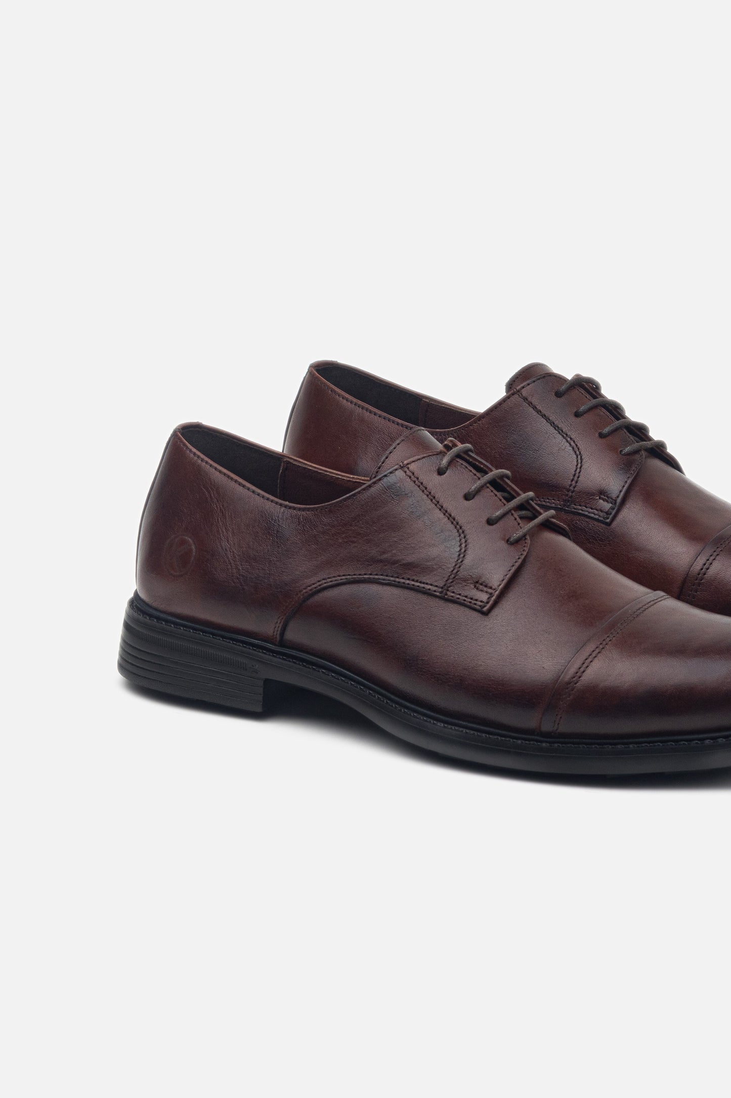 K420 Chaussure en Cuir