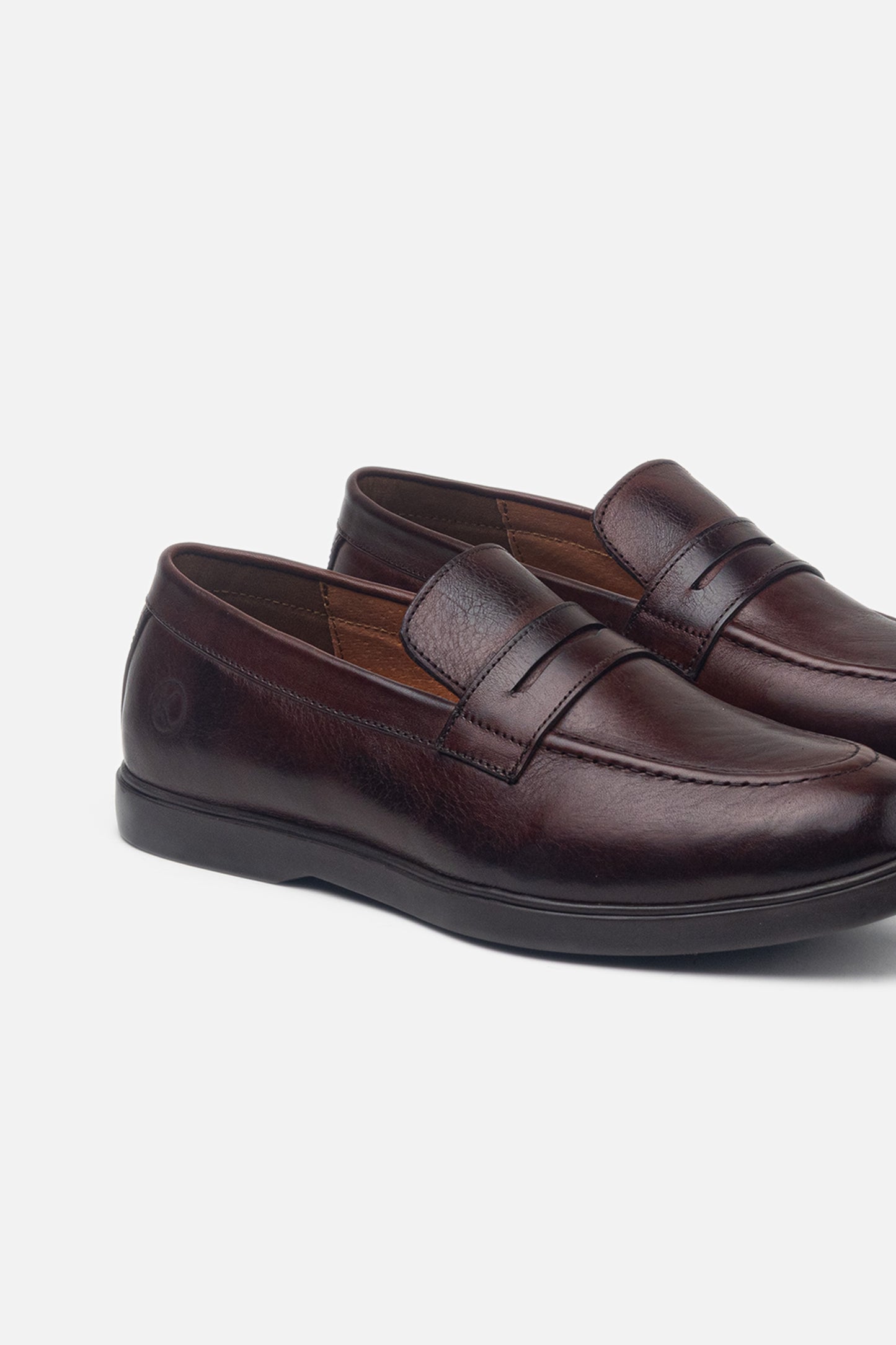 K322 Chaussure en Cuir