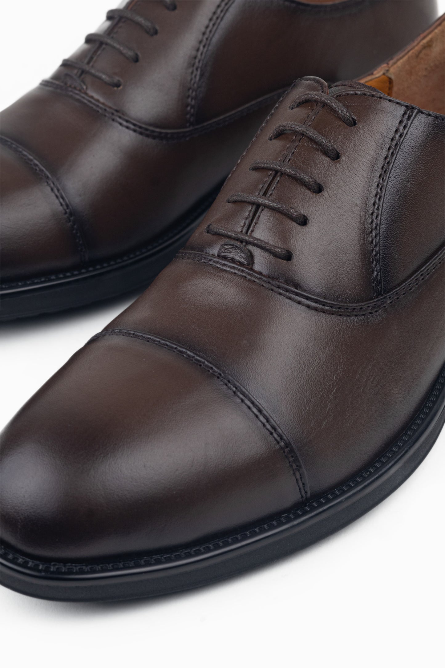K409 Chaussure en Cuir