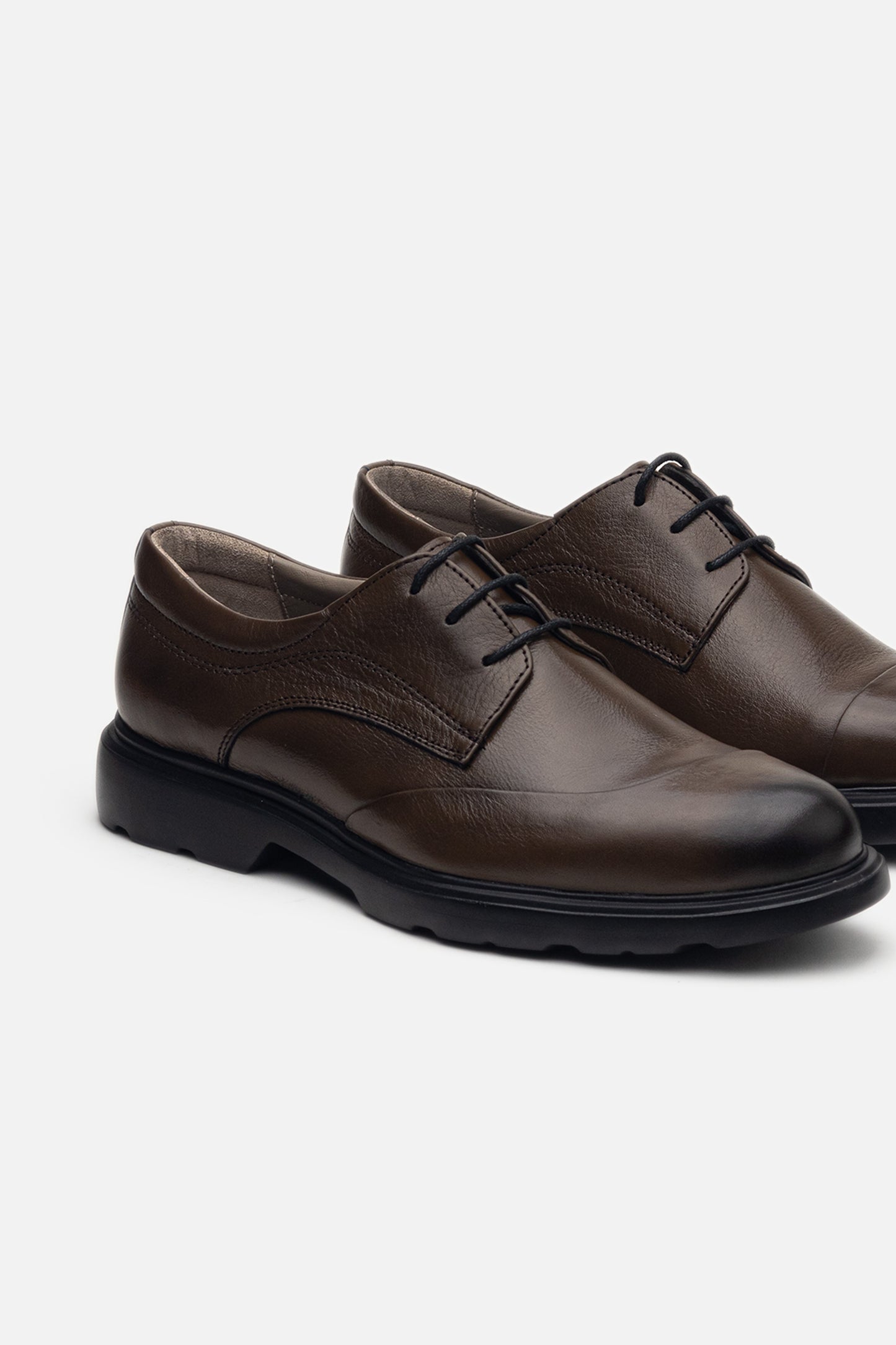 K125 Chaussure en Cuir