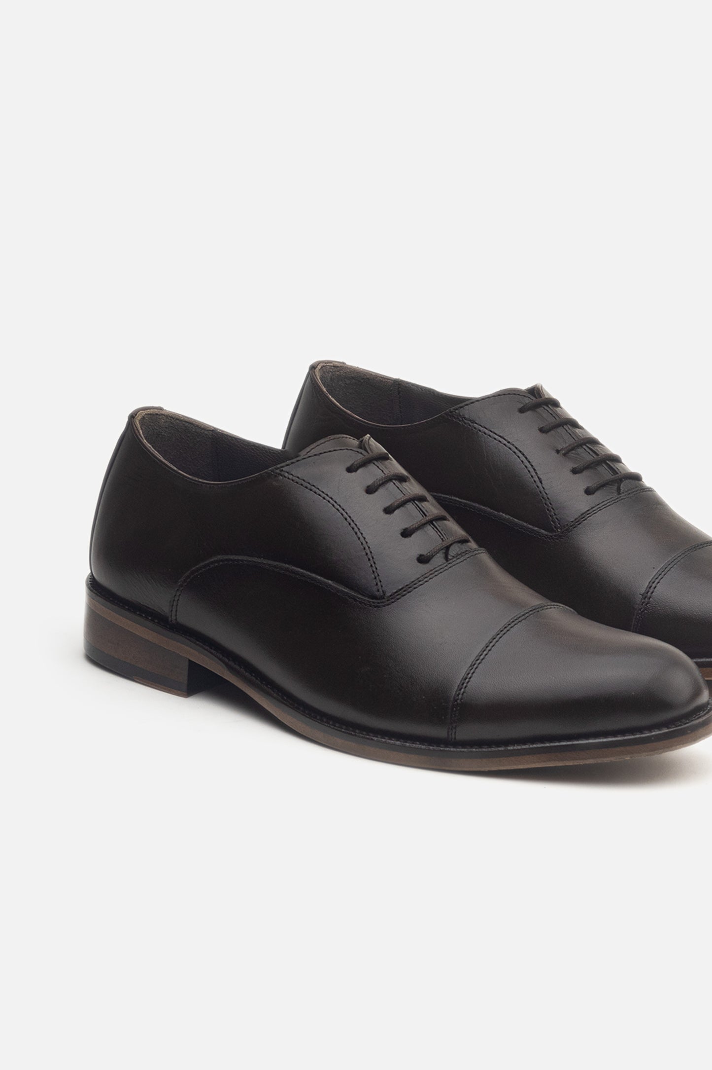 K414 Chaussure en Cuir