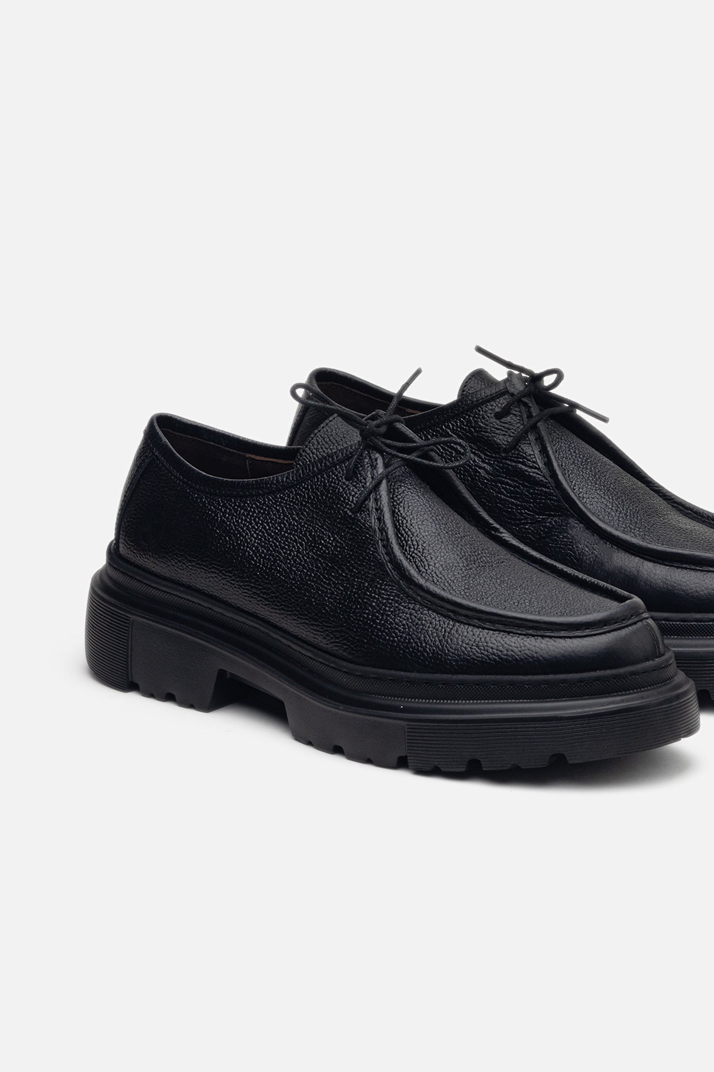K107 Chaussure en Cuir