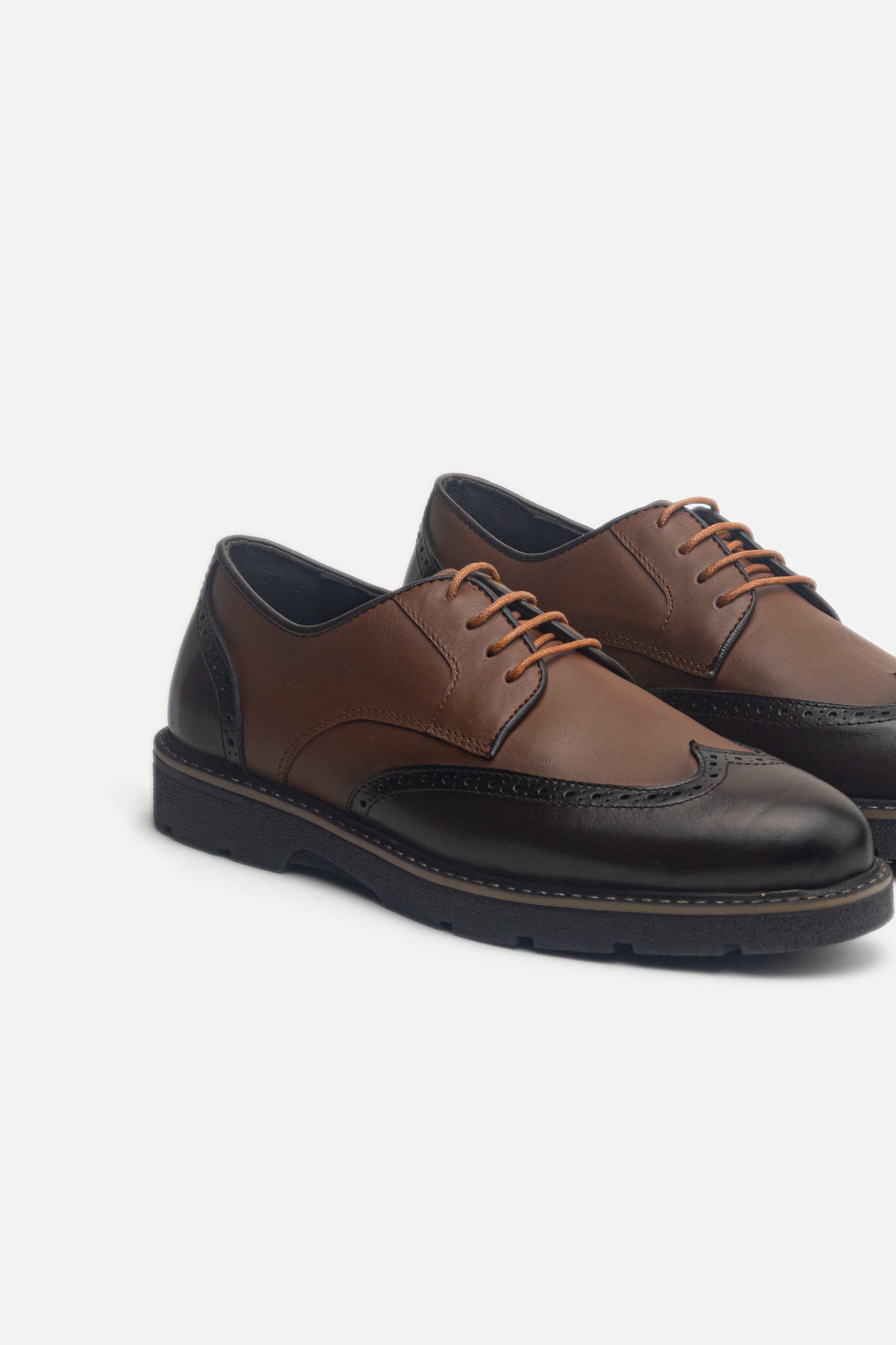K421 Chaussure en Cuir