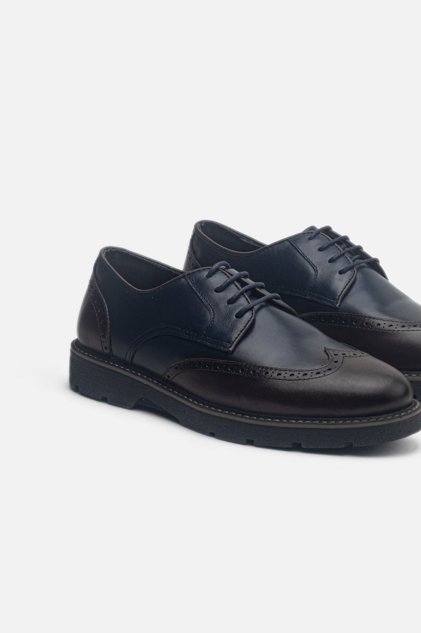 K421 Chaussure en Cuir