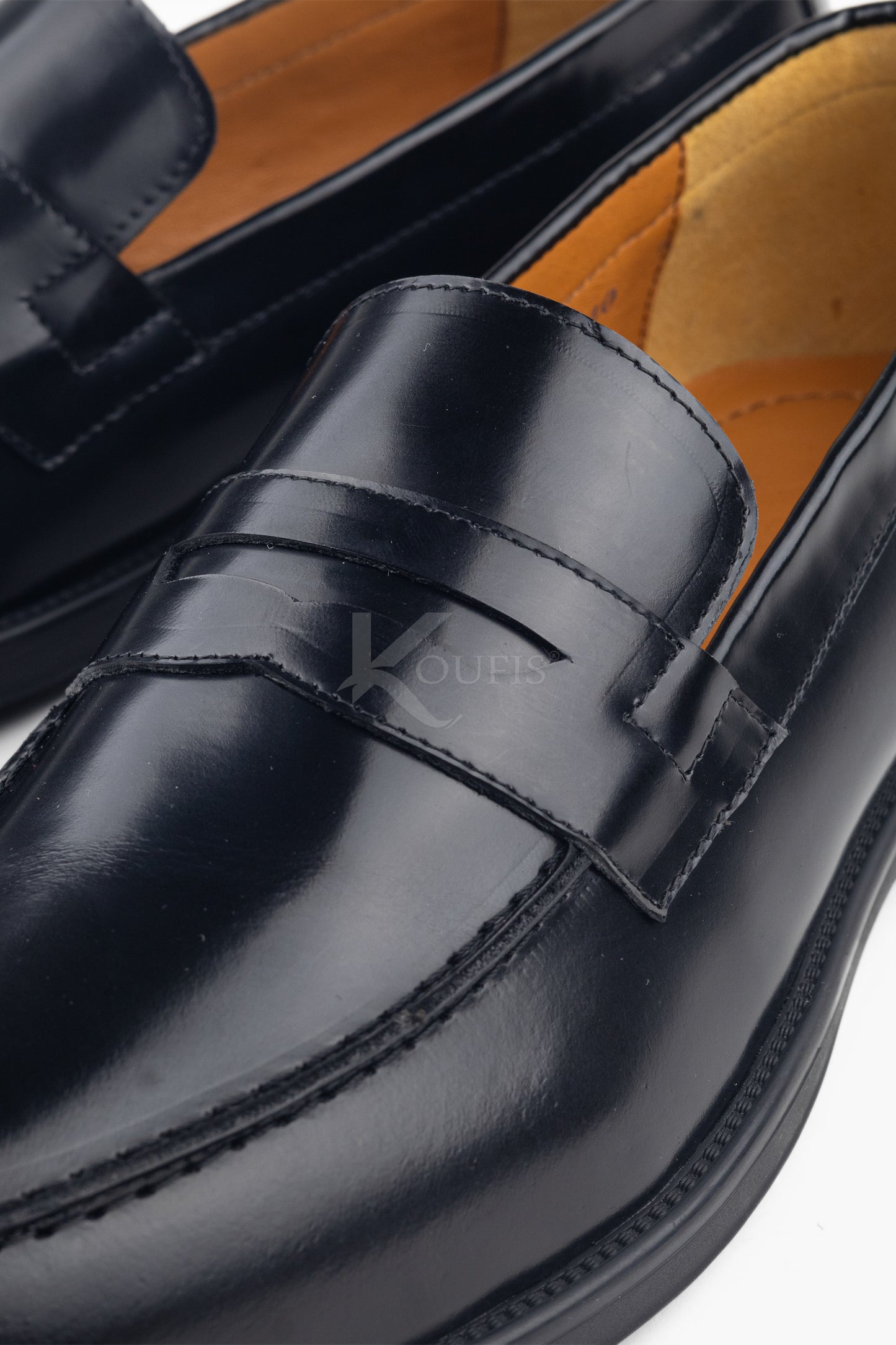 K408 Chaussure en Cuir