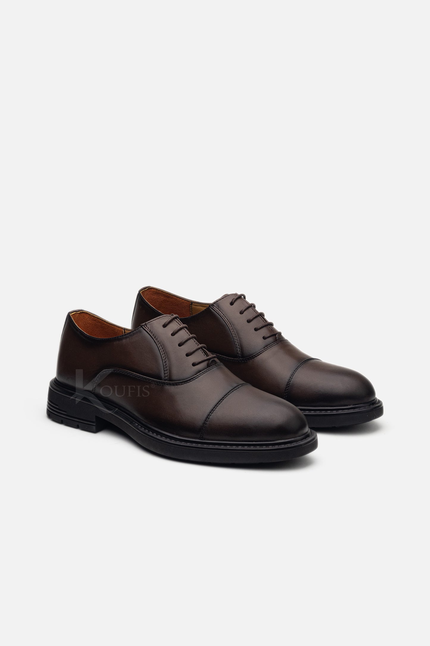 K409 NV Chaussure en Cuir