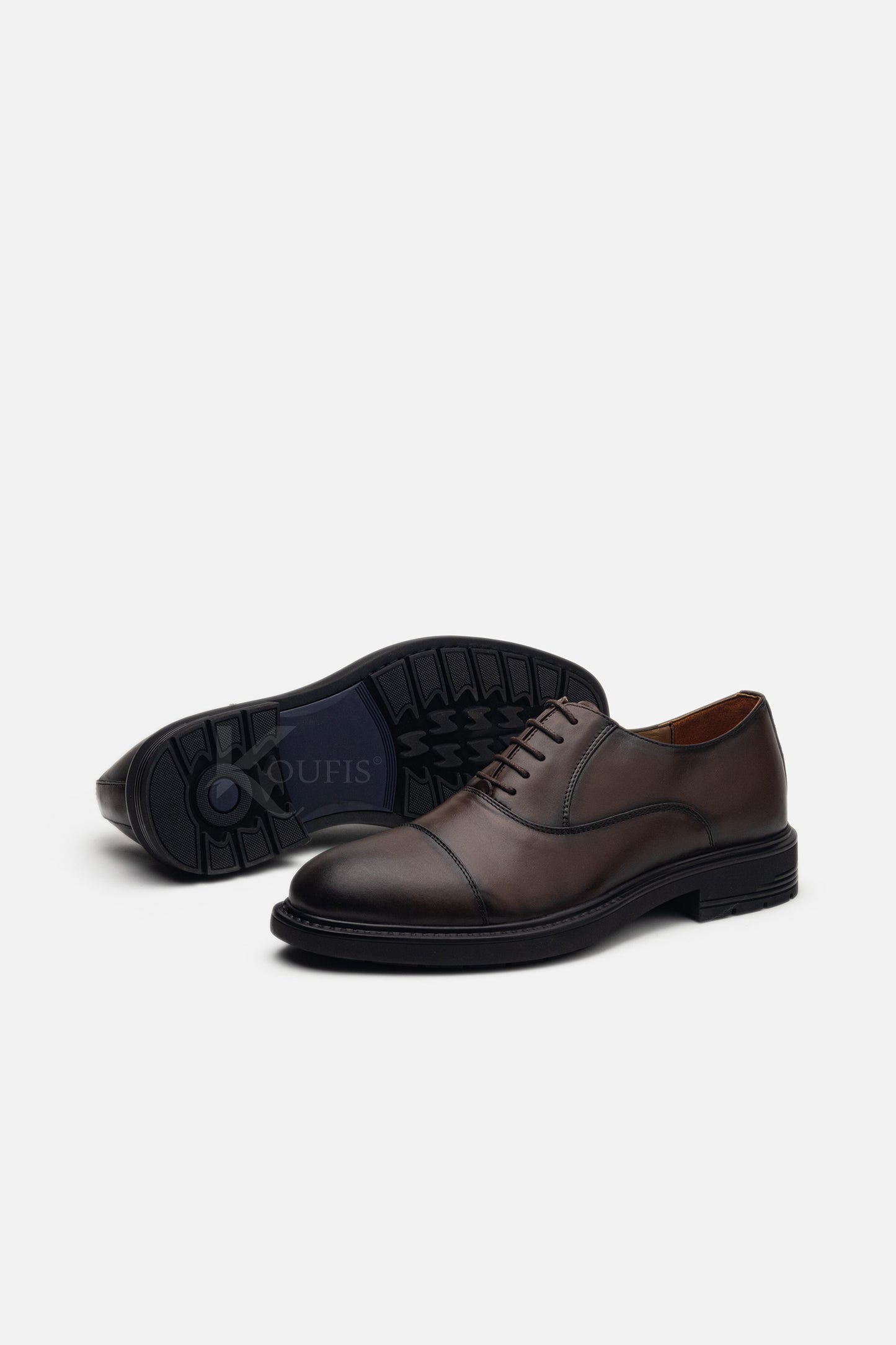 K409 NV Chaussure en Cuir
