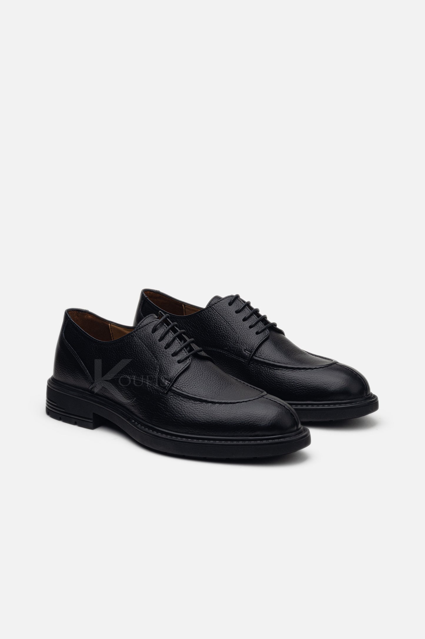 K410 NV Chaussure en Cuir