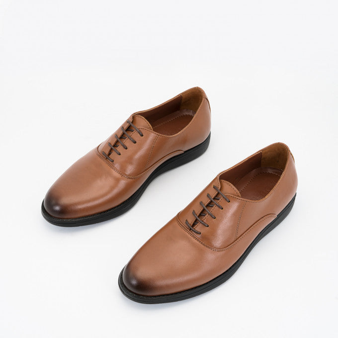 K308 Chaussure en Cuir