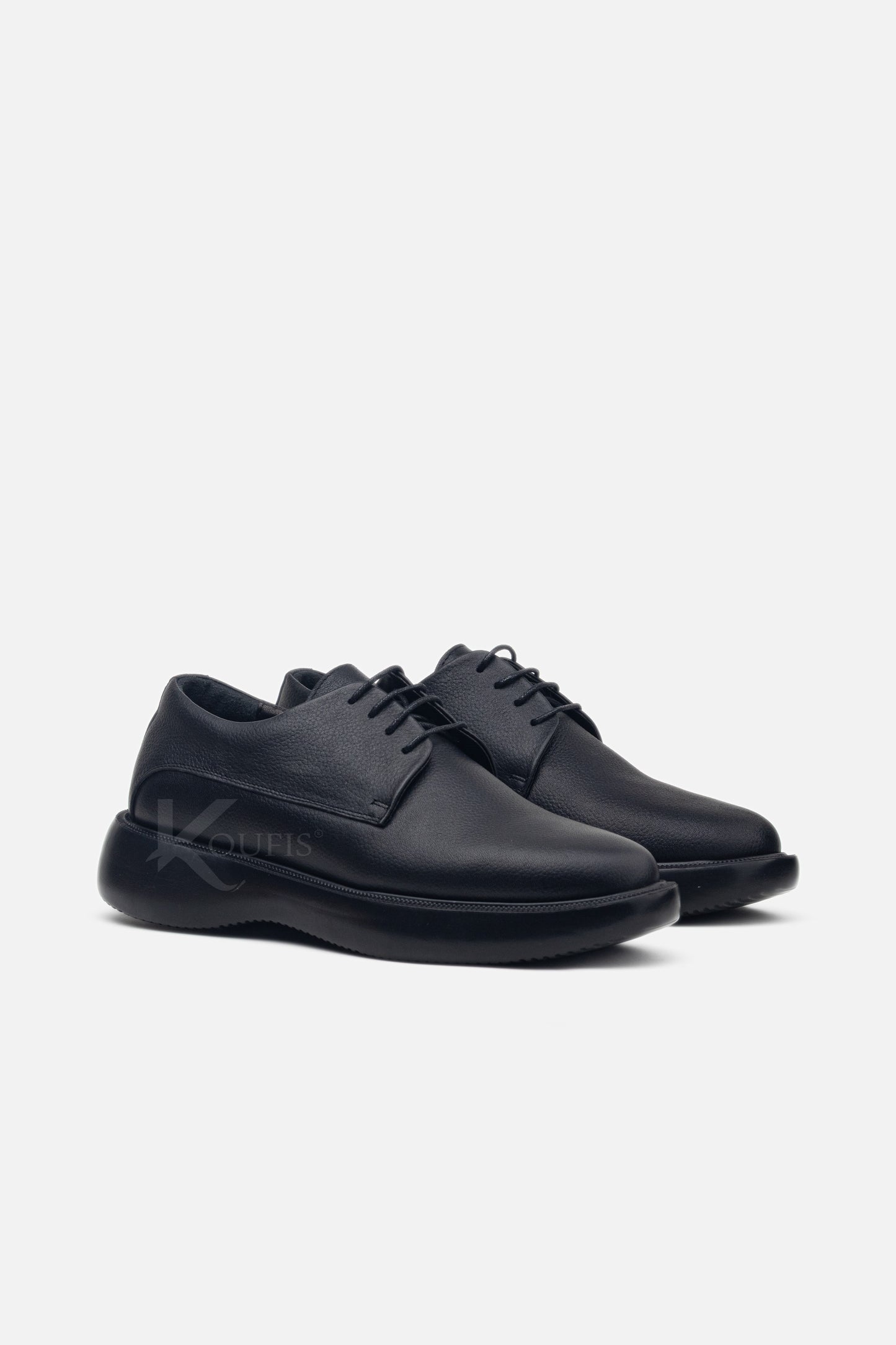 K327 Chaussure en Cuir