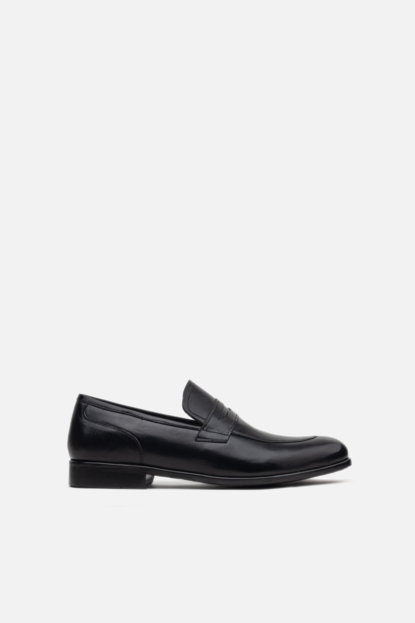K438 Chaussure en Cuir