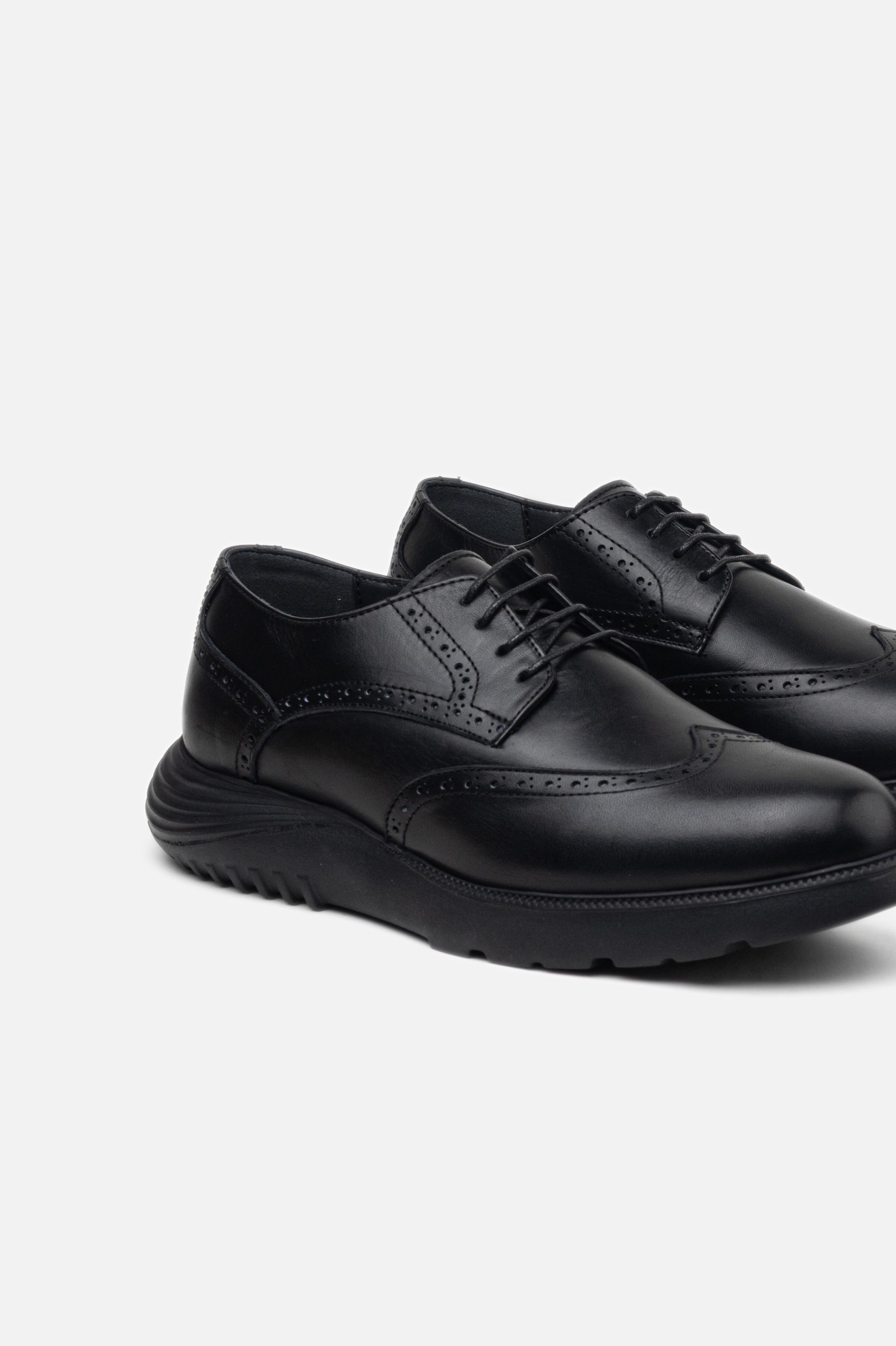 K334 Chaussure en Cuir