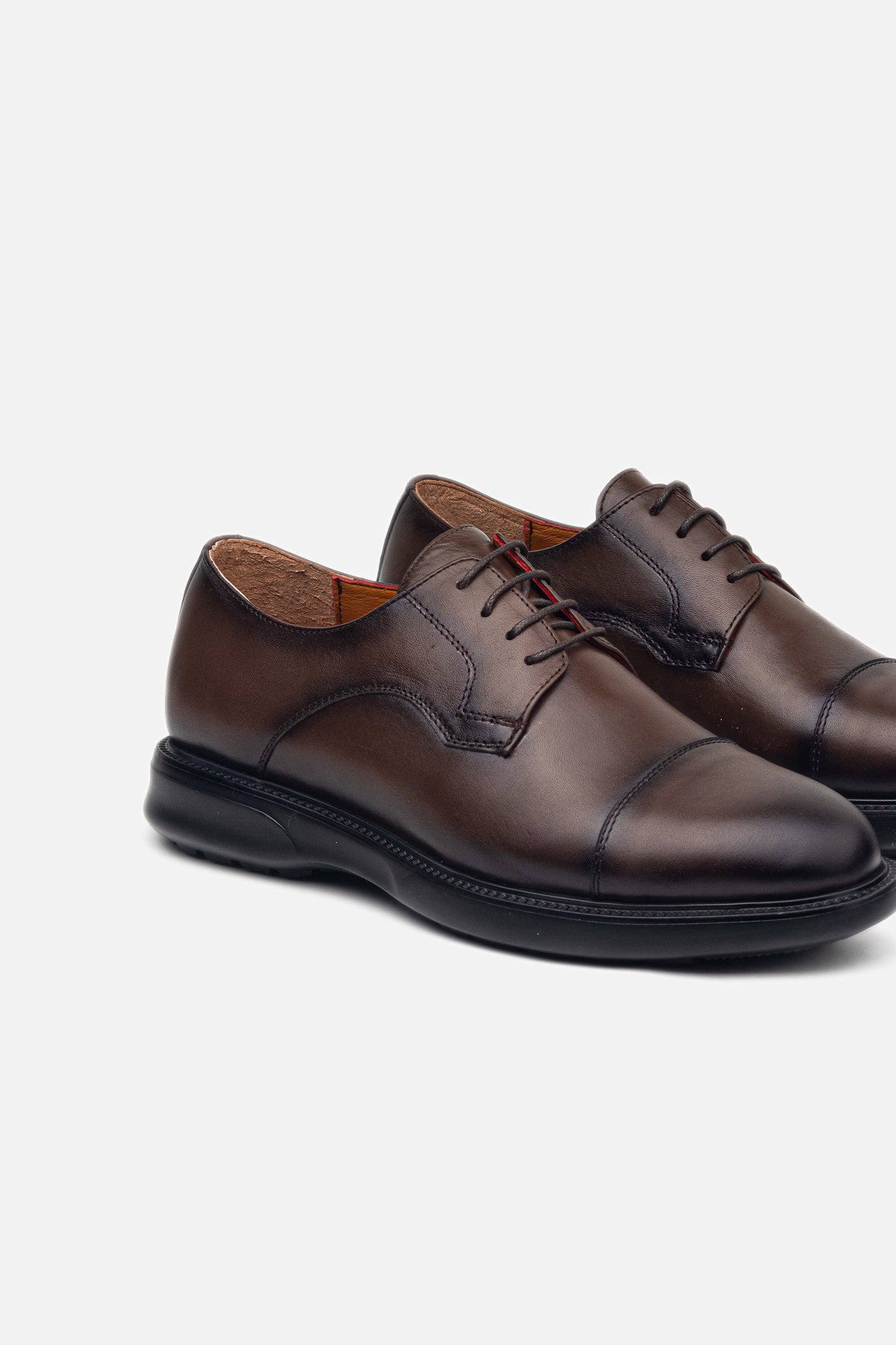 K430 Chaussure en Cuir