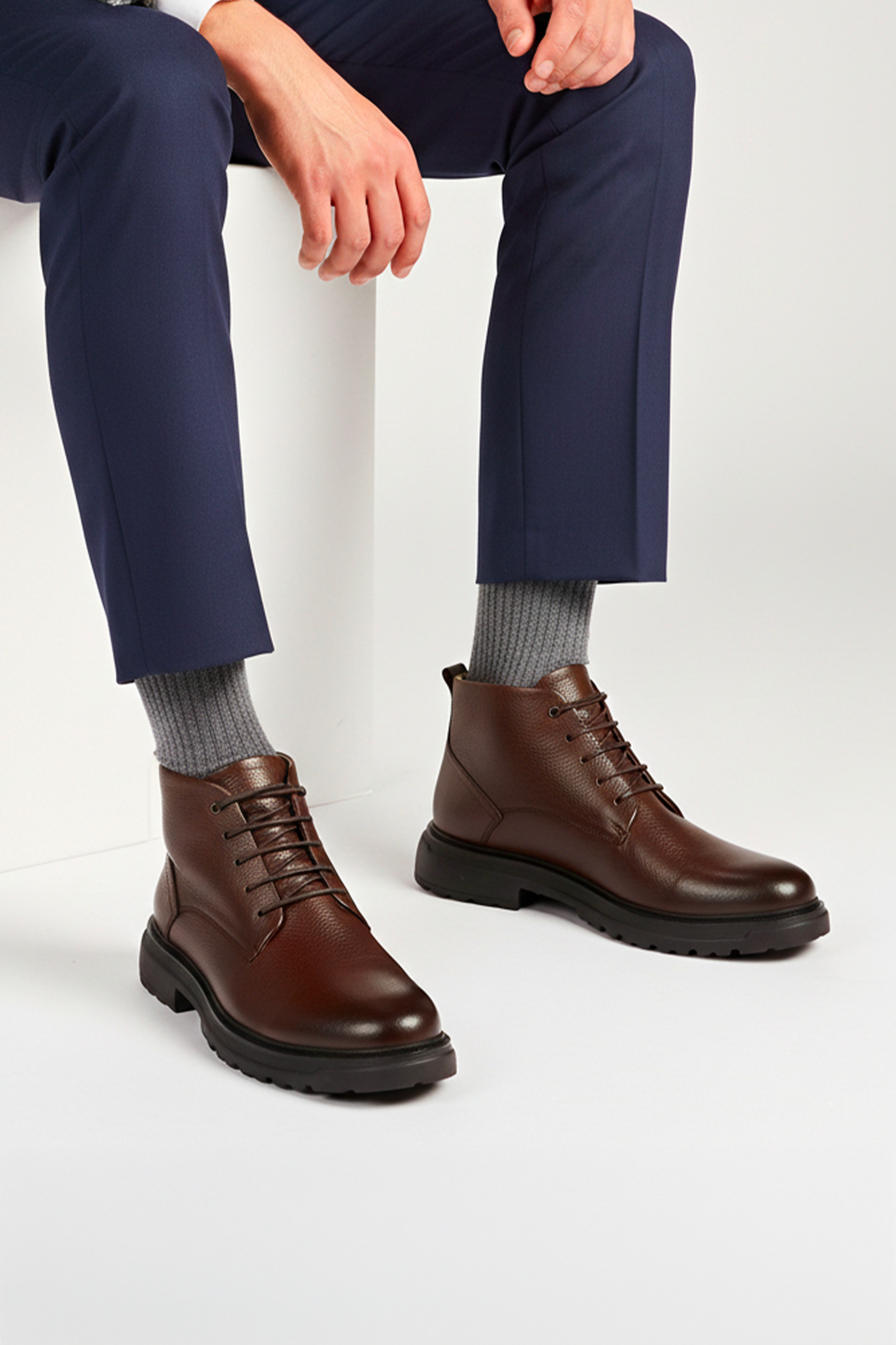 K136 Bottine en Cuir