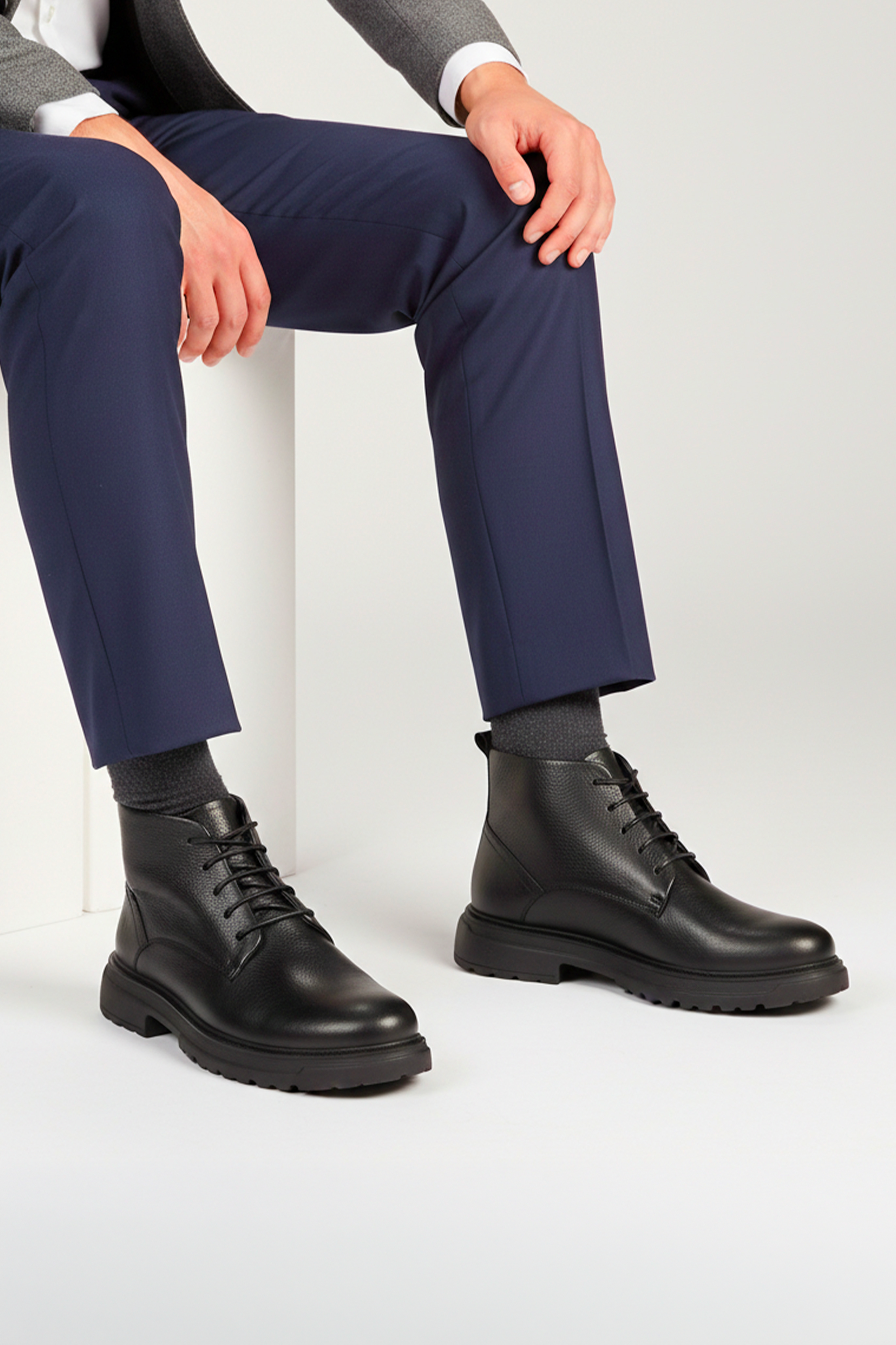 K136 Bottine en Cuir