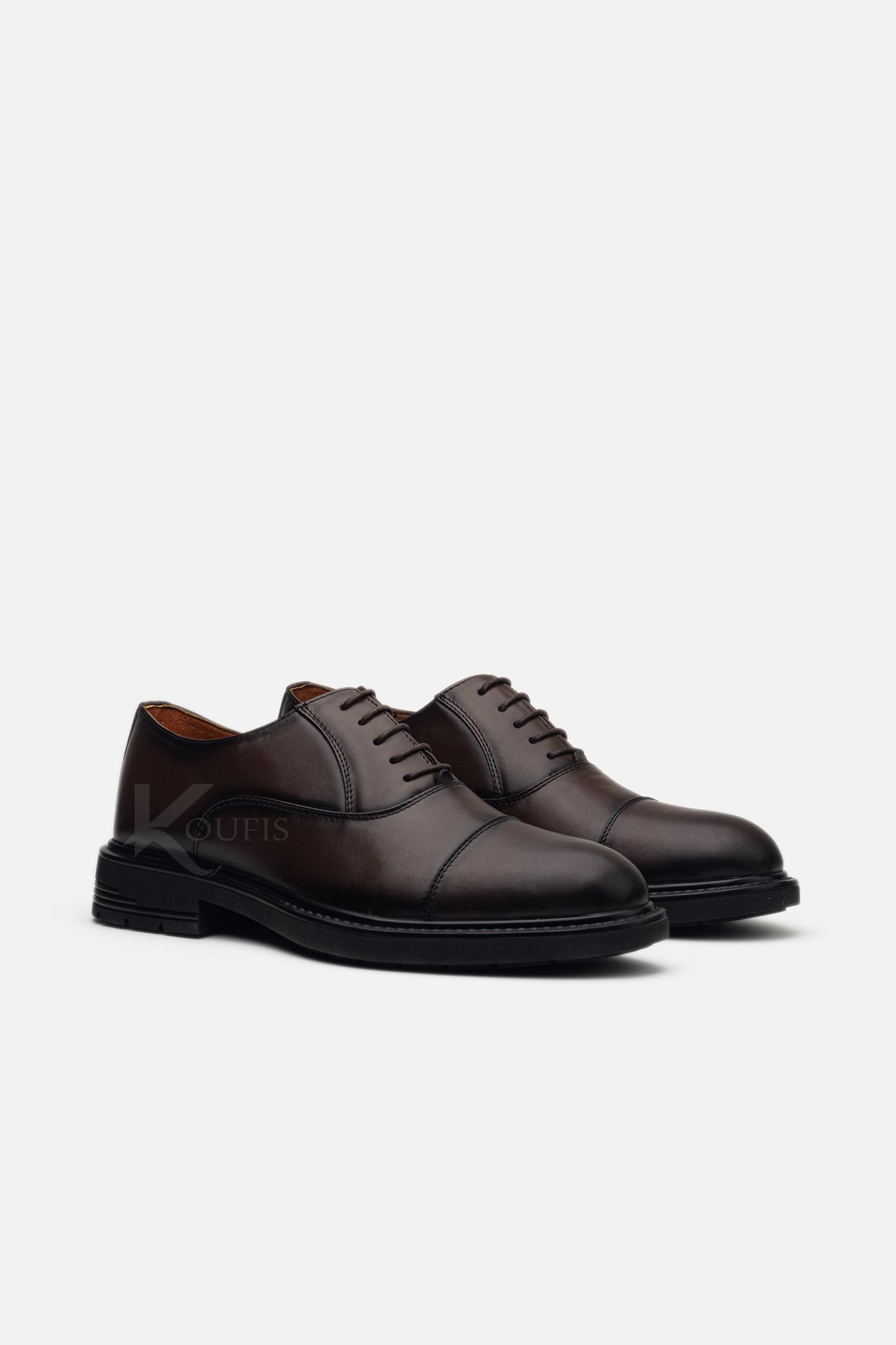 K409 NV Chaussure en Cuir