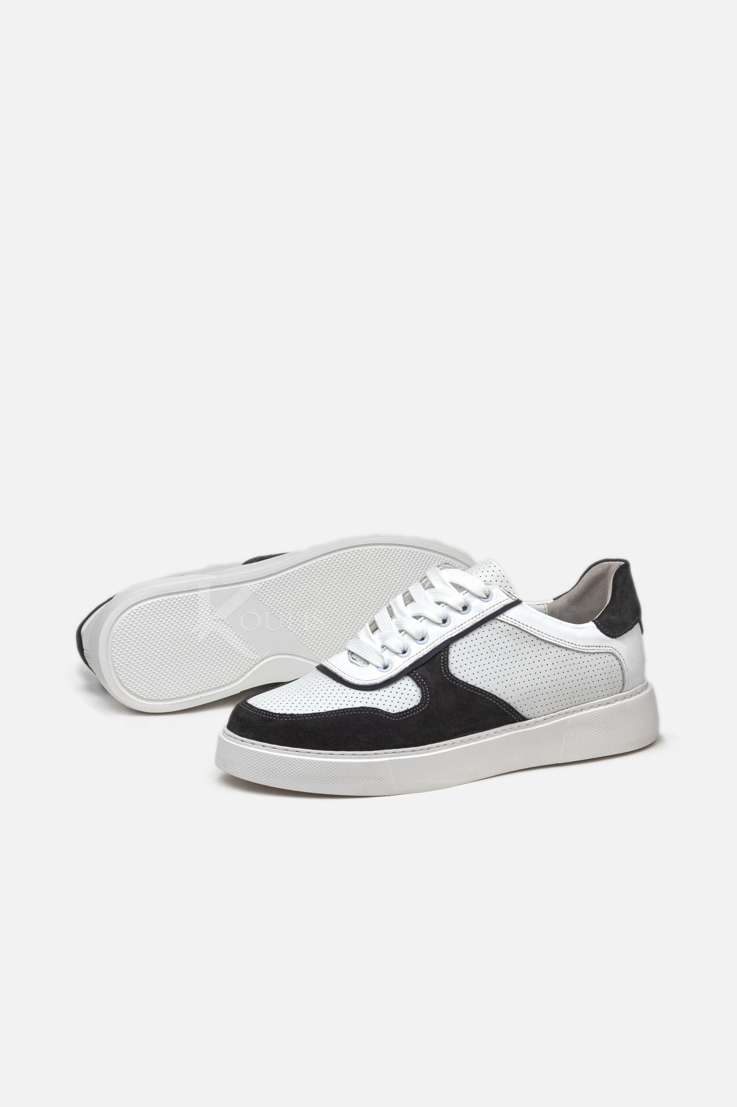 K55 Basket en Cuir
