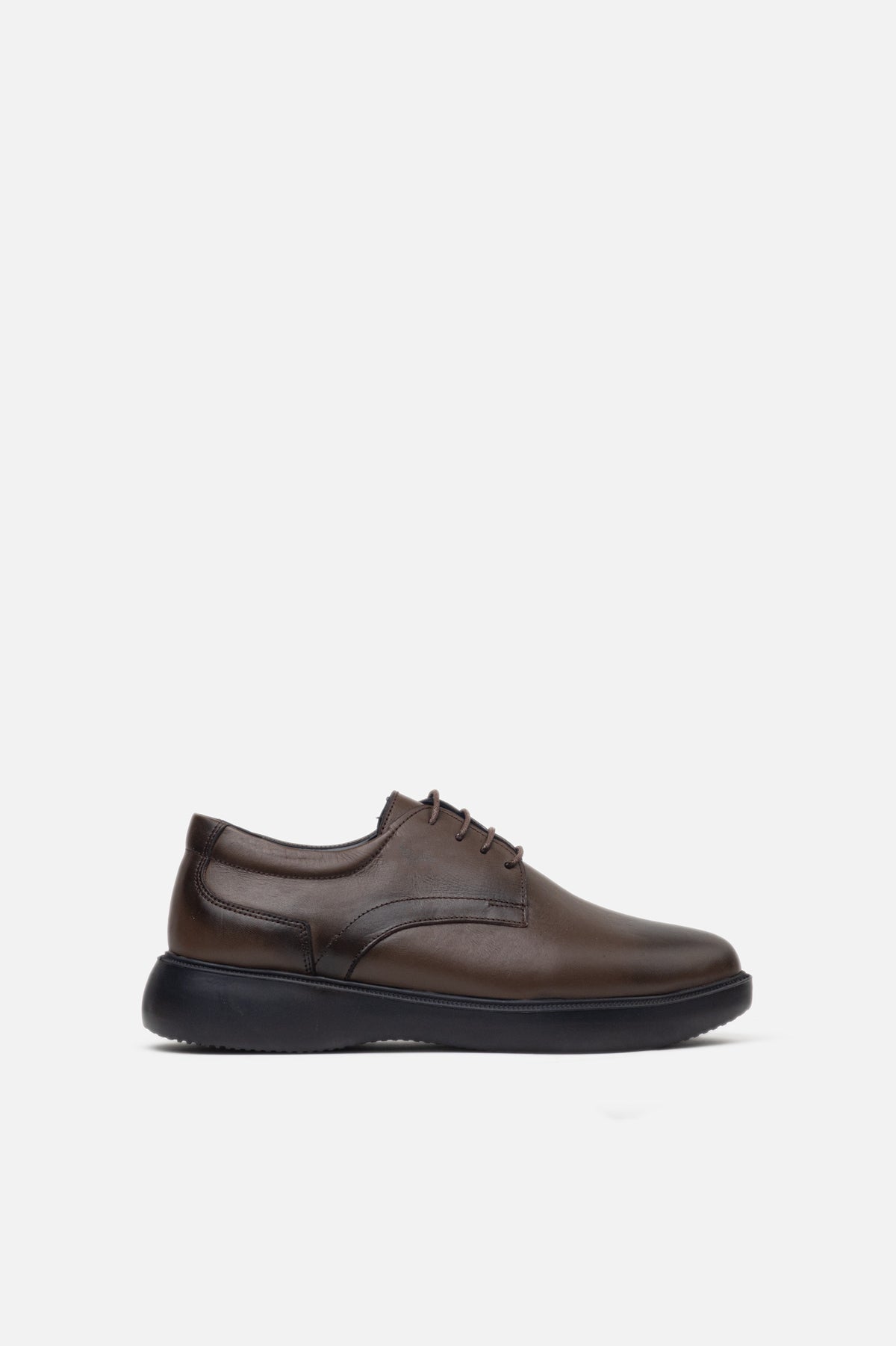 K340 Chaussure en Cuir