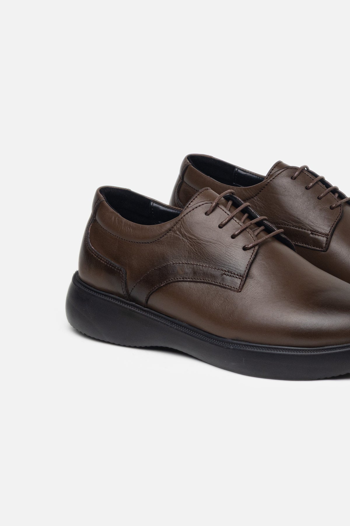K340 Chaussure en Cuir